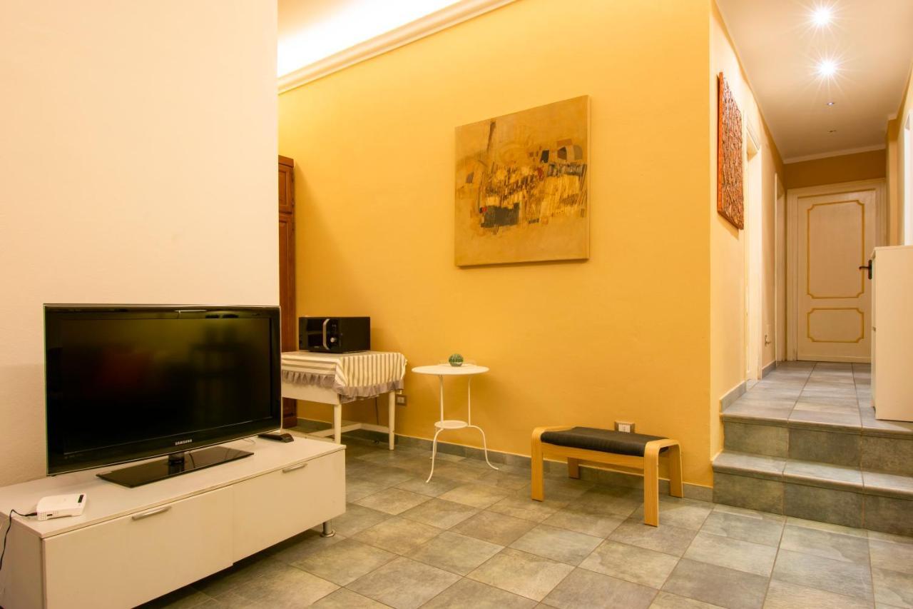 Altido Family Apart For 5 In Central Pisa On Riverside ภายนอก รูปภาพ